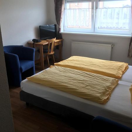 Hotel Kaufmann Rommerskirchen Bagian luar foto