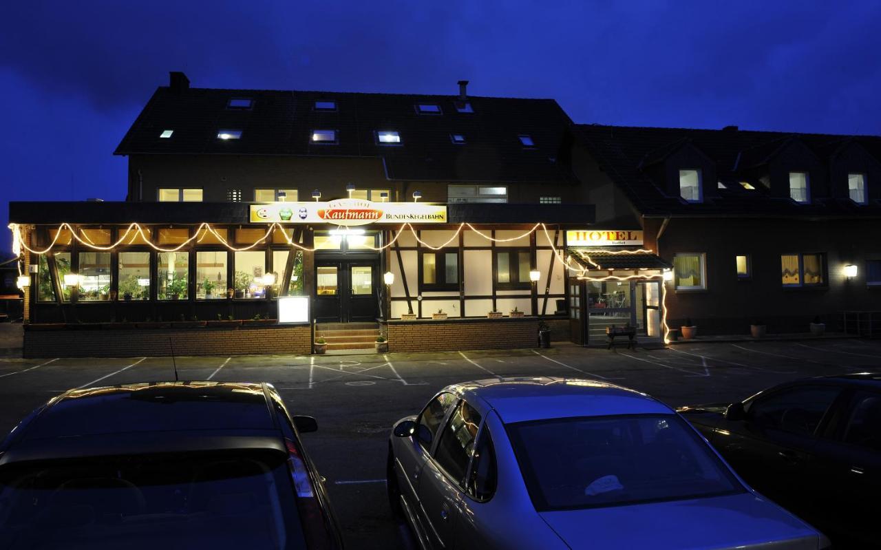 Hotel Kaufmann Rommerskirchen Bagian luar foto